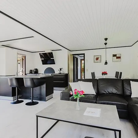 Apartamento Modern Beachside Retreat In Marielyst 2br *