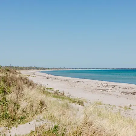 Modern Beachside Retreat In Marielyst 2br