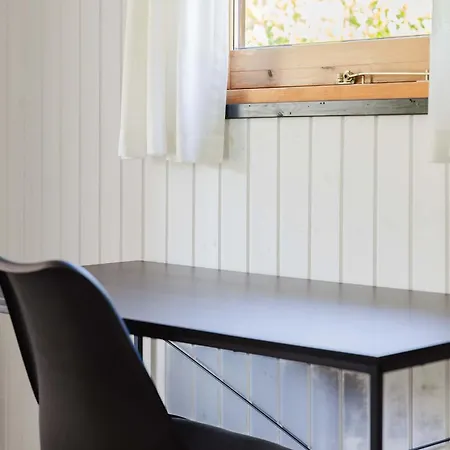 Lägenhet Modern Beachside Retreat In Marielyst 2br Bøtø By