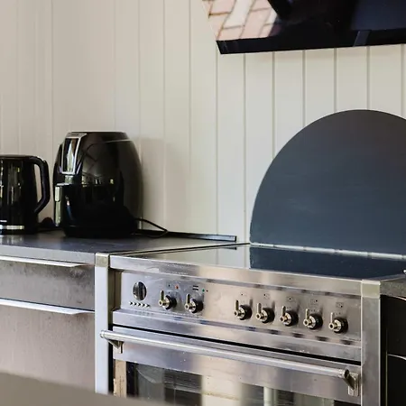 Modern Beachside Retreat In Marielyst 2br * Bøtø By